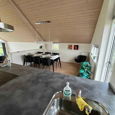View House By Nature And Golf *